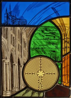 vitrail traditionnel,vitrail au plomb,Vitrail,Chartres,galerie du vitrail,vitraux,vente de vitraux en ligne, centre,eure et loir,eure et loire, cathédrale, labyrinthe