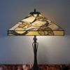 Vitrail,Chartres,lampe Tiffany,lampe vitrail,galerie du vitrail,vitraux,vente de vitraux en ligne, centre,eure et loir,eure et loire, fleur, fleurs, art deco, art nouveau