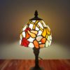 Vitrail,Chartres,lampe Tiffany,lampe vitrail,galerie du vitrail,vitraux,vente de vitraux en ligne, centre,eure et loir,eure et loire, fleur, fleurs