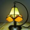 Vitrail,Chartres,lampe Tiffany,lampe vitrail,galerie du vitrail,vitraux,vente de vitraux en ligne, centre,eure et loir,eure et loire, fleur, fleurs, art deco, art nouveau
