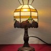 Vitrail,Chartres,lampe Tiffany,lampe vitrail,galerie du vitrail,vitraux,vente de vitraux en ligne, centre,eure et loir,eure et loire, fleur, fleurs