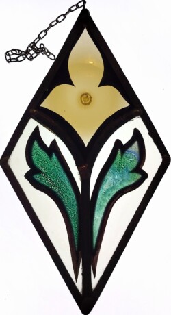 vitrail,vitrail au plomb,Vitrail,Chartres,galerie du vitrail,vitraux, vitraux d'occasion,vente de vitraux en ligne, centre,eure et loir,eure et loire